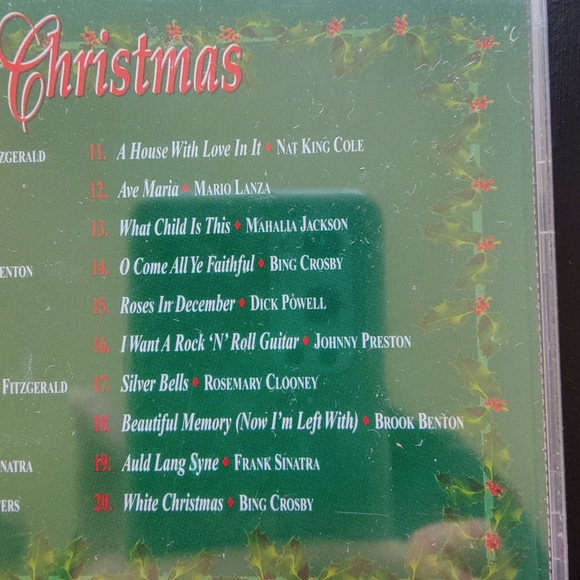 2 Unopened CDs | Christmas Classics - Picture 7 of 8